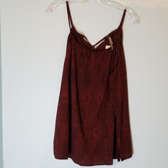 Penningtons red and black pattern tank top 1X - Picture 2 of 12